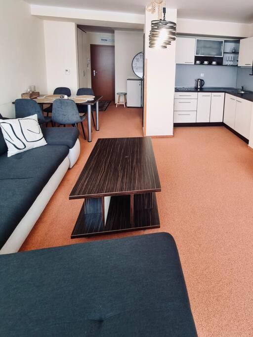 Apartment In Tatranska Strba/Near Strbske Pleso With Free Parking Zewnętrze zdjęcie