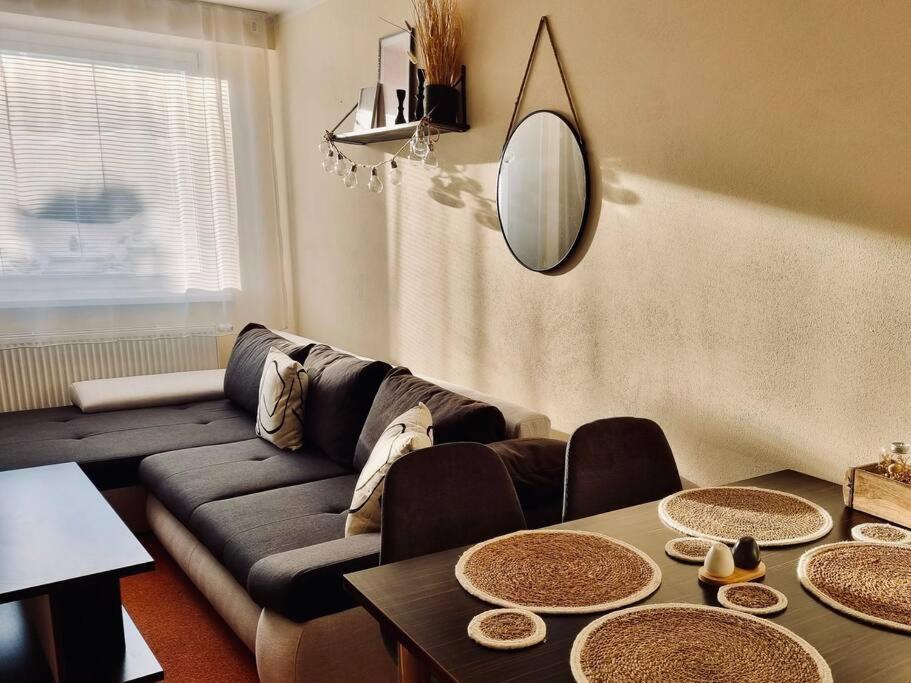 Apartment In Tatranska Strba/Near Strbske Pleso With Free Parking Zewnętrze zdjęcie